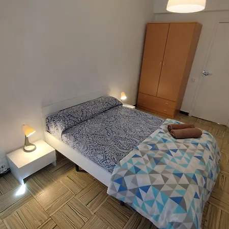 Pansiyon Cerca Del Centro Alicante