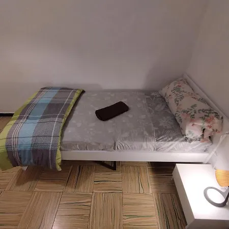 Cerca Del Centro * لقنت