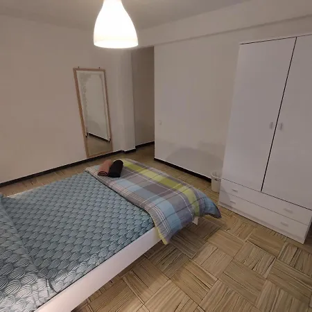 Cerca Del Centro Homestay Alicante